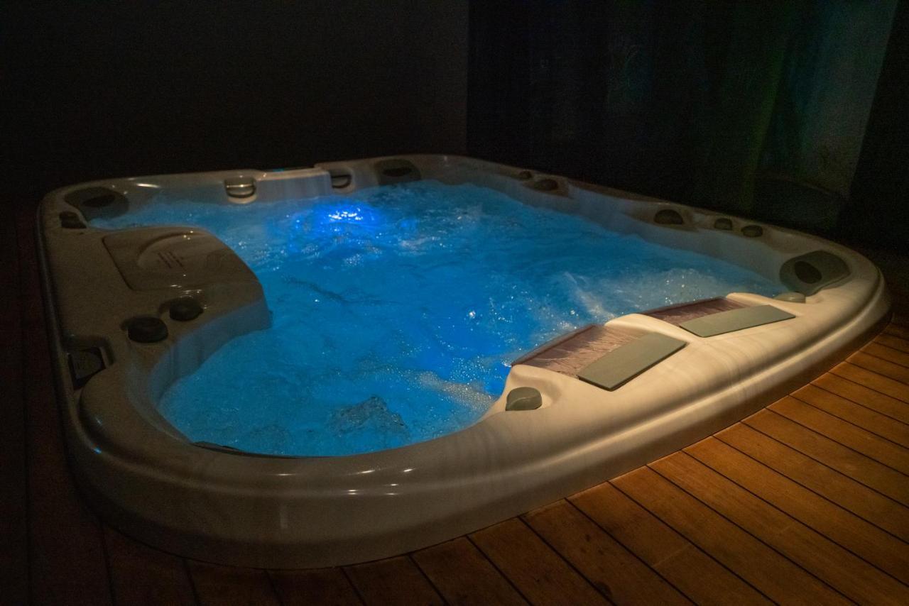 Bed & Wellness Boxtel, 4 Persoonskamer Met Eigen Badkamer Bagian luar foto